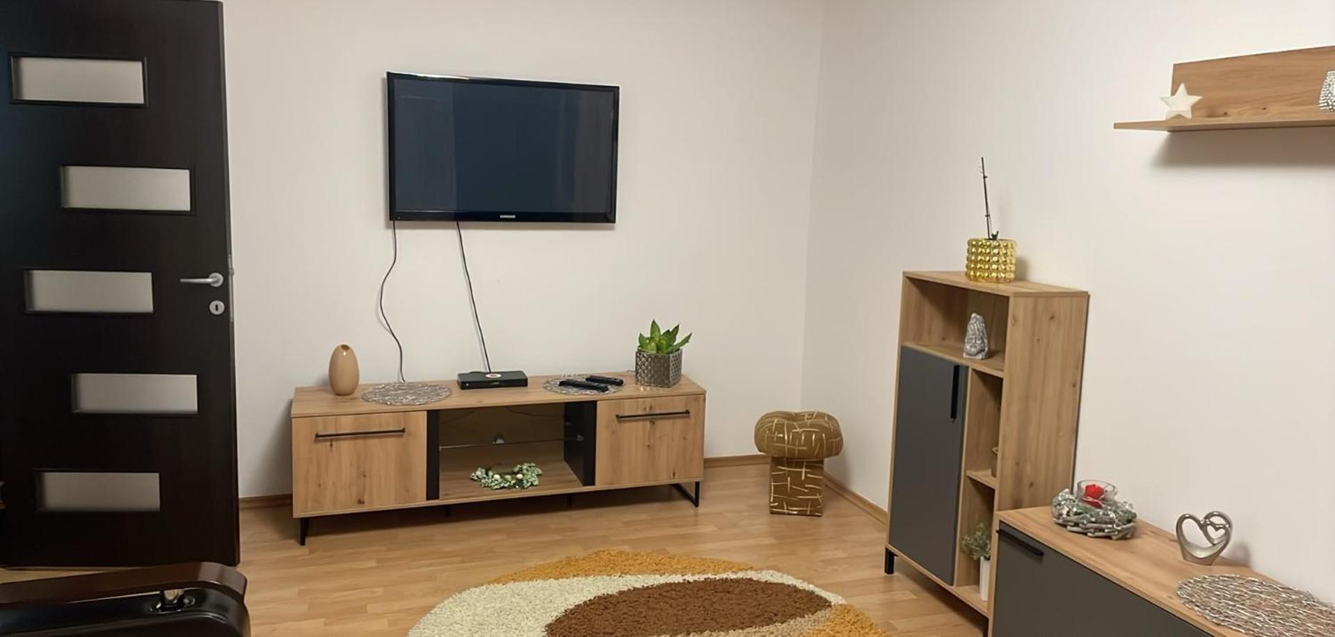 Apartament Petroşani Екстериор снимка